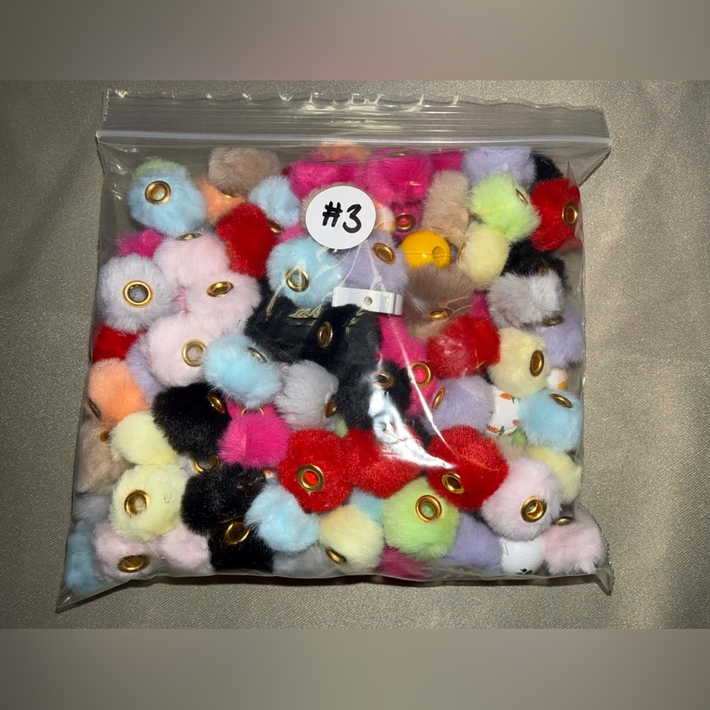Colorful Pom Pom Bag with Grommets beads for making pens or etc.  nwot